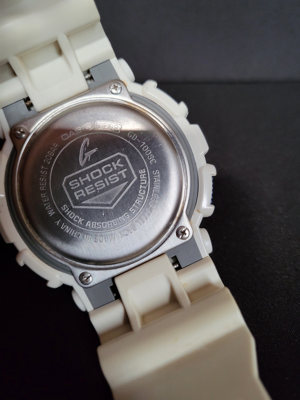 Casio G-Shock GD-100SC White Digital Watch with Yellow Dial - Picture 8 of 8